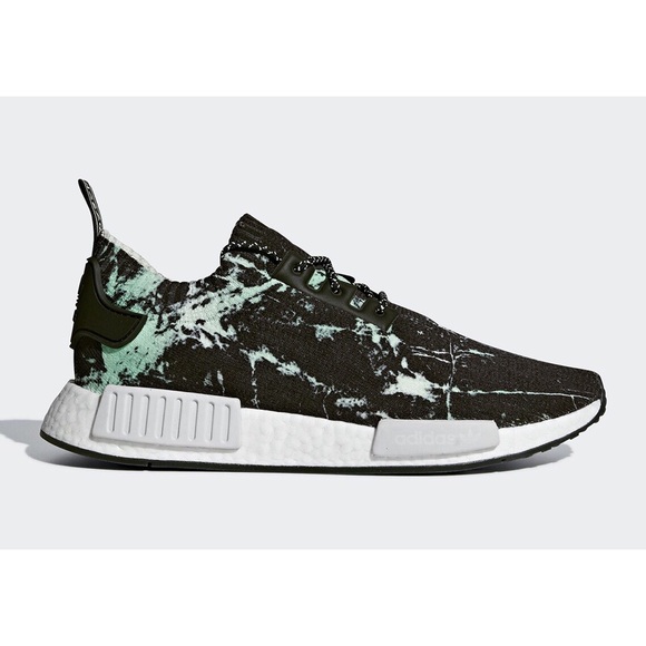 Adidas NMD R1 Primeknit - Picture 4 of 16